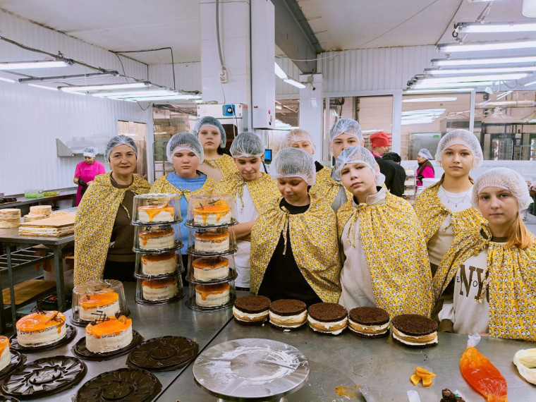 Профориентационная экскурсия учеников кавказской школы в Малинники.